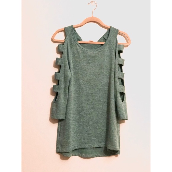 Slitted Long Sleeved Sweater - Picture 1 of 1